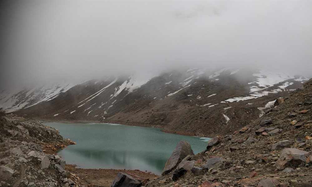 Kedartal : where the streams gurgle and the  mountains whisper 