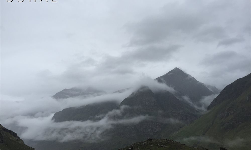 Hampta Pass – Escapade at a Bargain