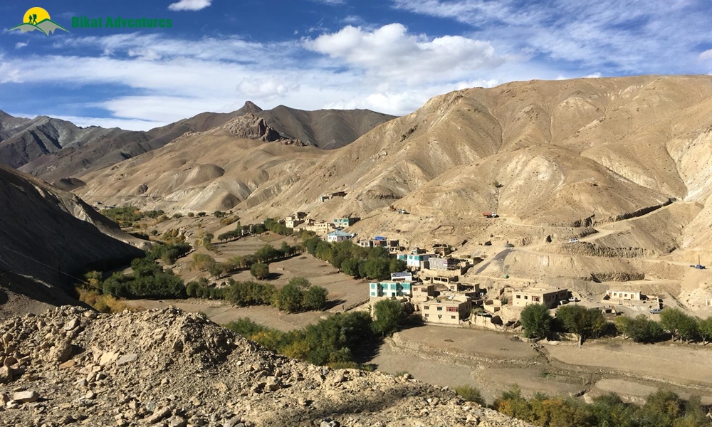 From Leh to Nubra with Wolves