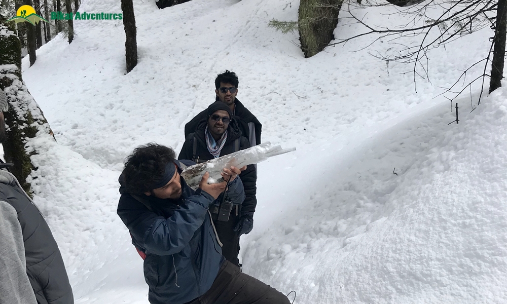 KEDARKANTHA TREK  IN MARCH A PHOTO STORY