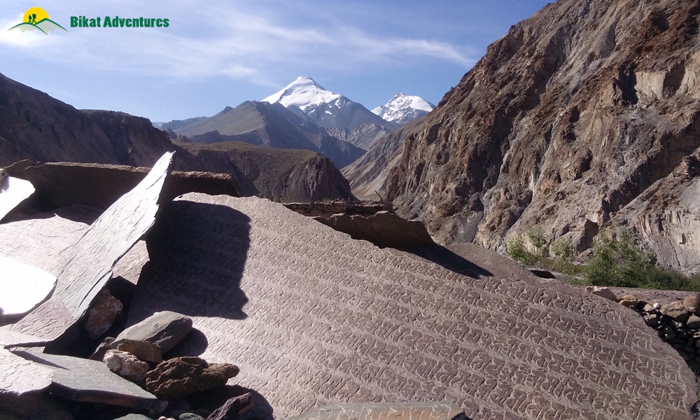 KANG YATSE II (THE PEAK OF MARKHA ) OR MARKHA VALLEY ? WHY NOT BOTH?