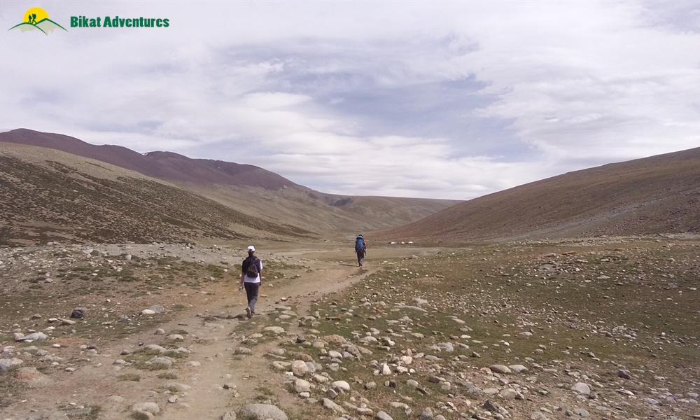KANG YATSE II (THE PEAK OF MARKHA ) OR MARKHA VALLEY ? WHY NOT BOTH?