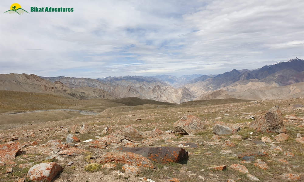 KANG YATSE II (THE PEAK OF MARKHA ) OR MARKHA VALLEY ? WHY NOT BOTH?