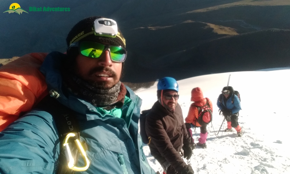 KANG YATSE II (THE PEAK OF MARKHA ) OR MARKHA VALLEY ? WHY NOT BOTH?