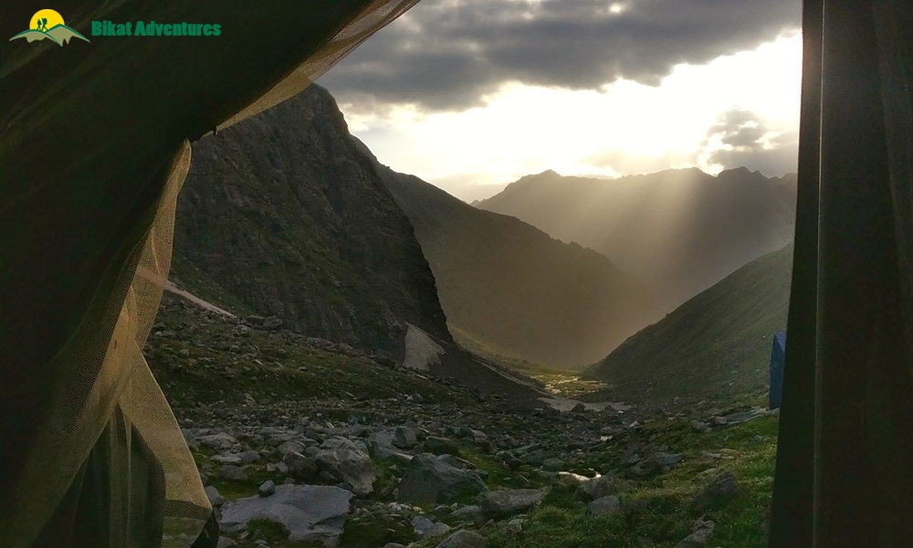Four days in the wild - Hampta Pass Trek