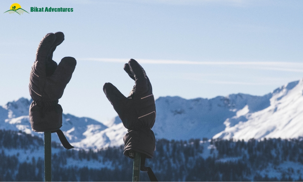 How To Attire For Your Basic Skiing Course - Essentials For Beginners
