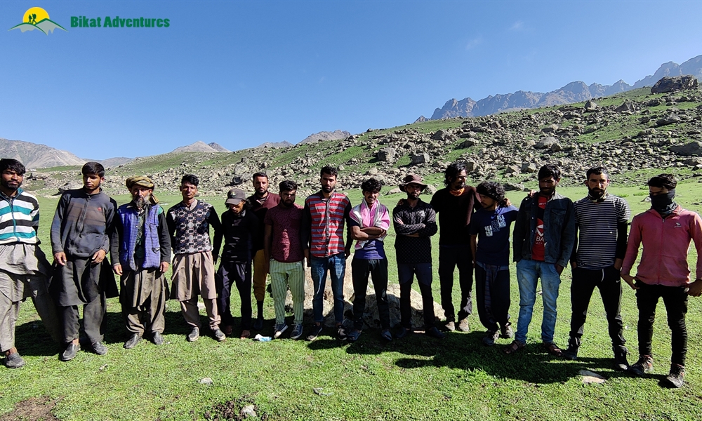 Kashmir Great Lakes and its lyrical companion