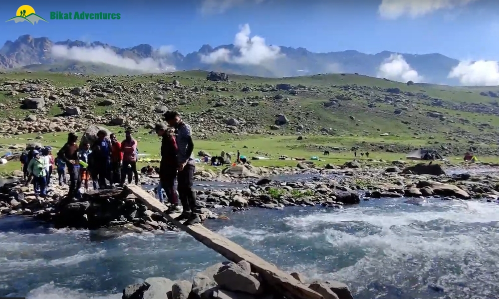 Kashmir Great Lakes and its lyrical companion