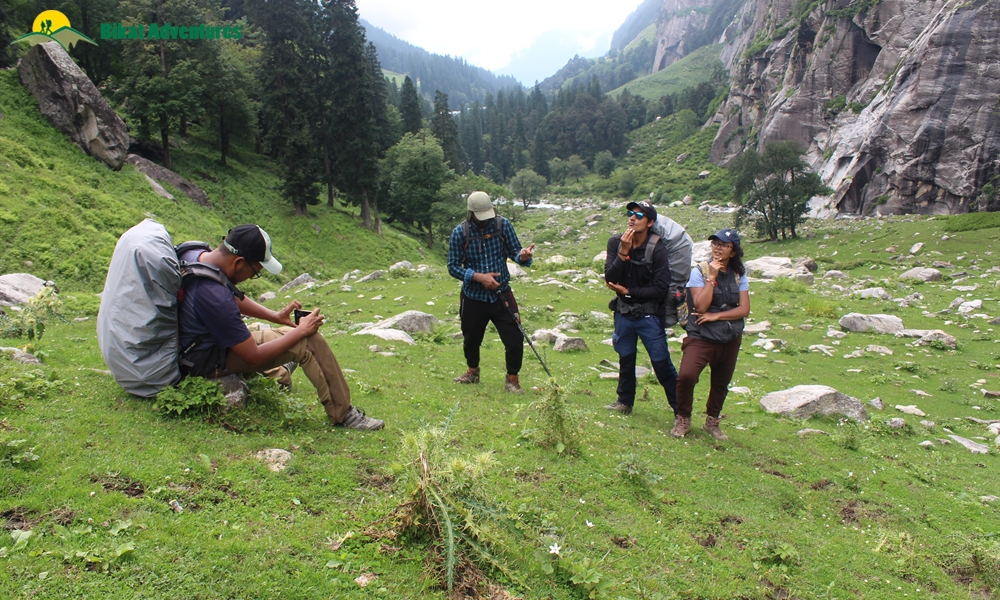 Hampta Pass – A Big Box of Assorted Chocolates