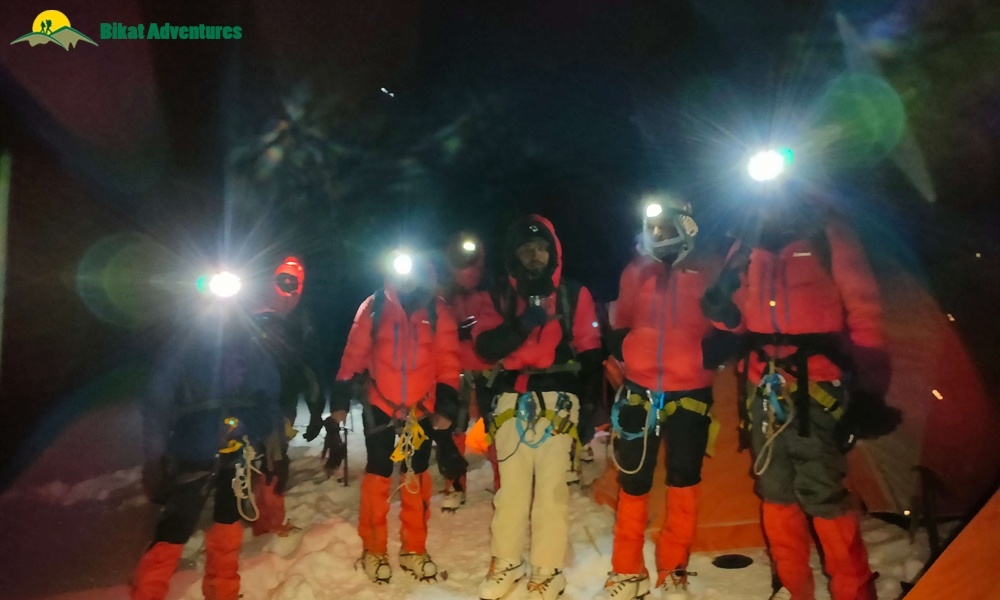 Mt. Nun - 7,135 Meters Of Cold Mess: A Photo Story