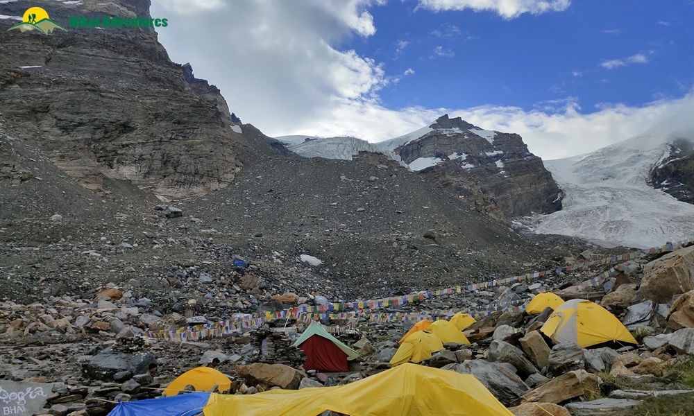 Mt. Nun - 7,135 Meters Of Cold Mess: A Photo Story