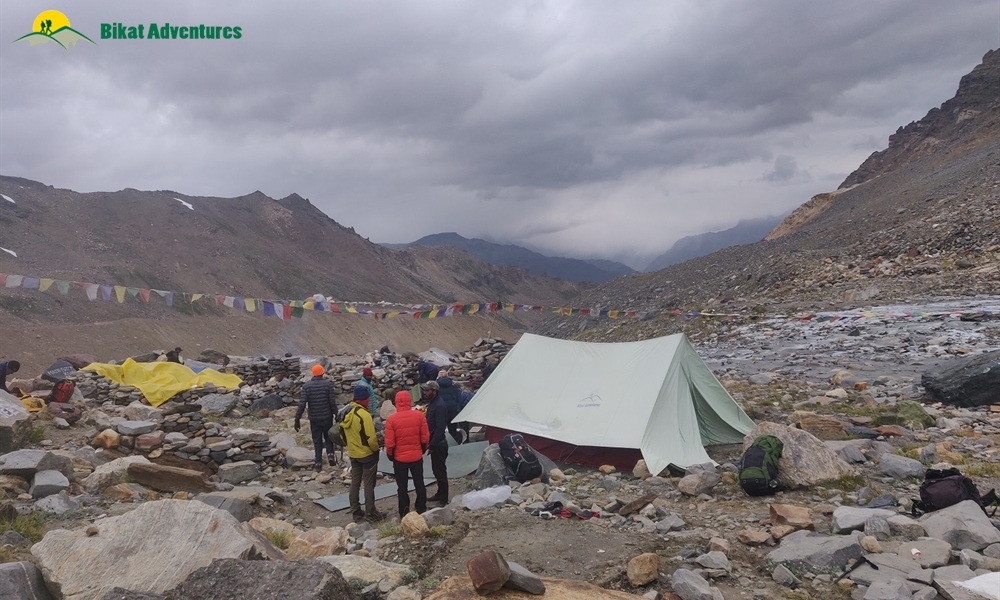 Mt. Nun - 7,135 Meters Of Cold Mess: A Photo Story
