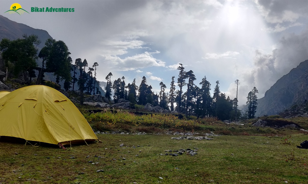 A Trek ‘on The Rocks’ – Photo Story Of Borasu Pass