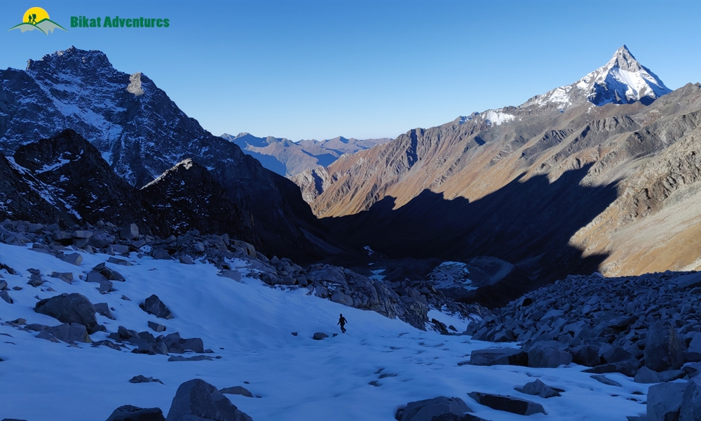 A Trek ‘on The Rocks’ – Photo Story Of Borasu Pass