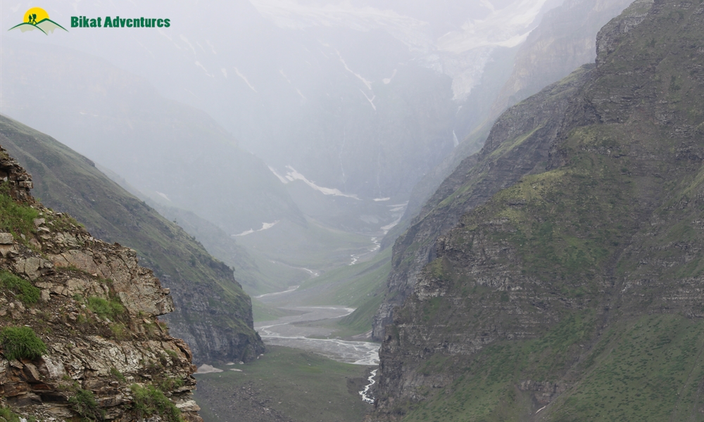 A Cauldron Of Awe That Is Ghepan Ghat: Photo Story