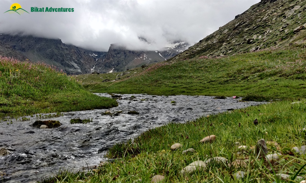 A Cauldron Of Awe That Is Ghepan Ghat: Photo Story