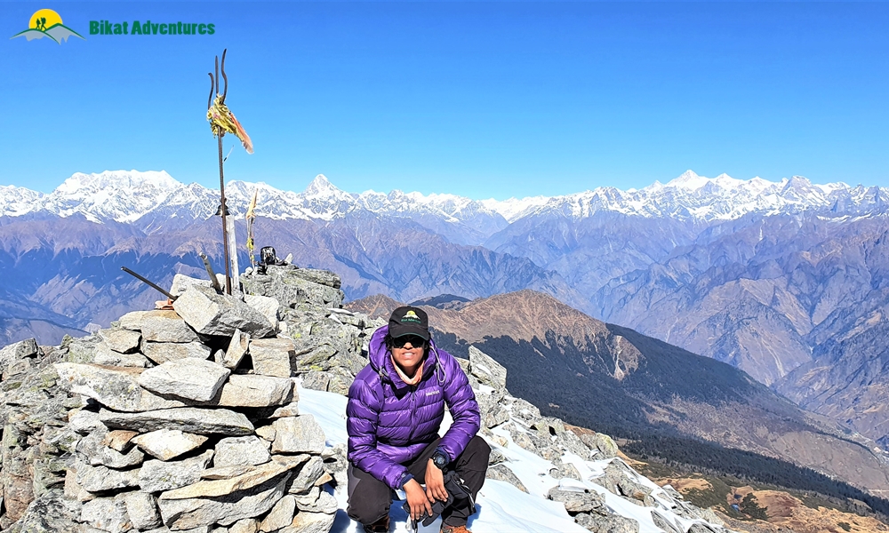 Warm Lighting and Cold Colours: A Winter Climb Up Pangarchulla (4,590M) 