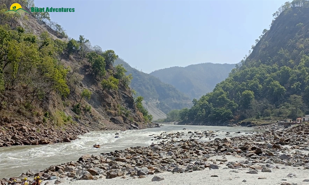 THE PITSTOPS AND SCENERIES OF GANGA