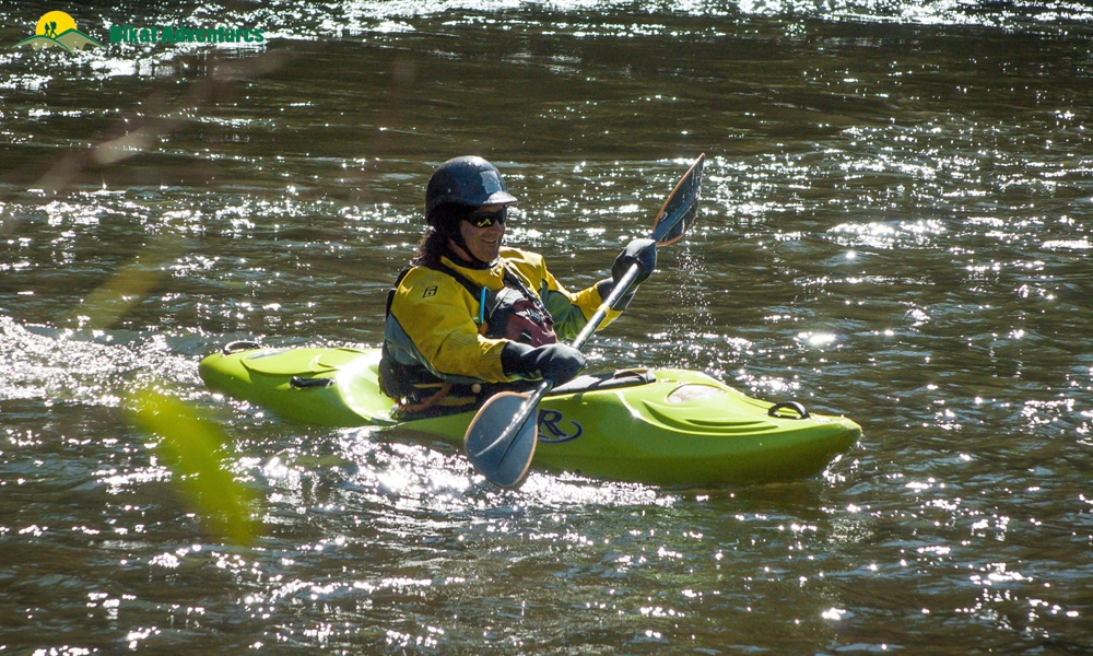 BASIC KAYAKING COURSE – A BRIEF GUIDE