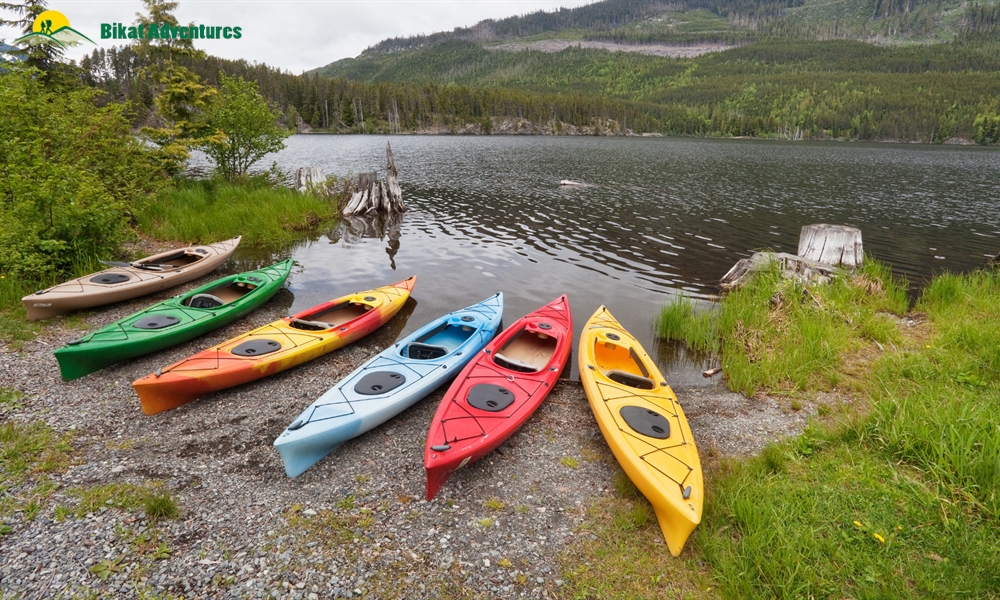  BASIC KAYAKING COURSE – A BRIEF GUIDE