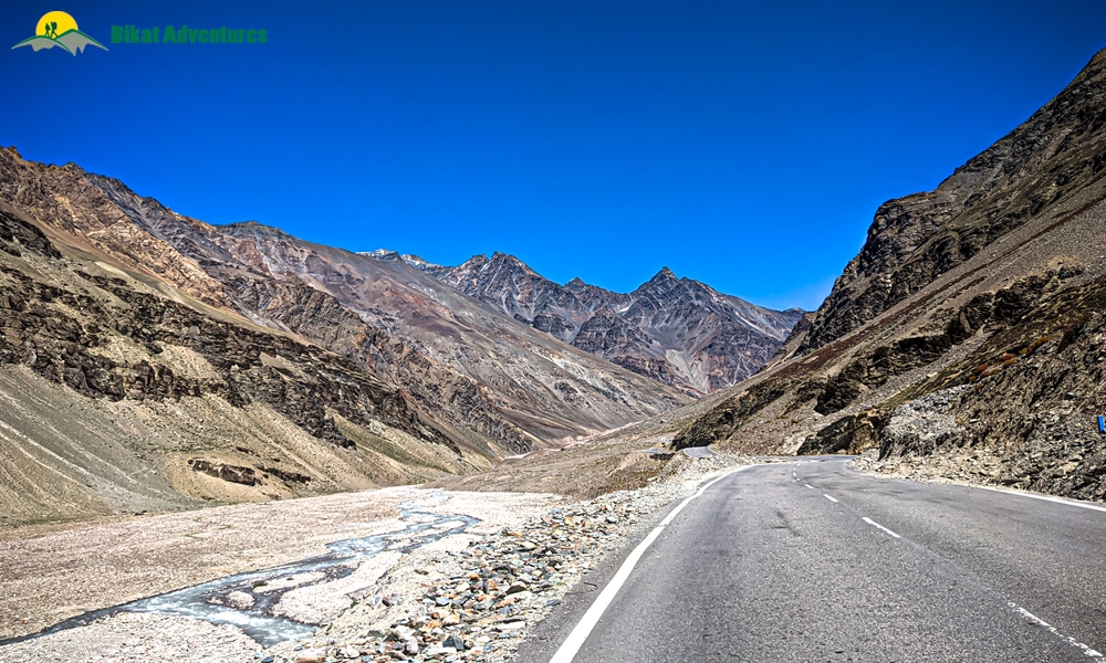 Manali-Leh-Khardung La Cycling Expedition: A Photo Story