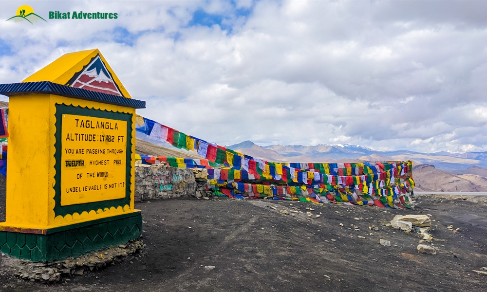 Manali-Leh-Khardung La Cycling Expedition: A Photo Story