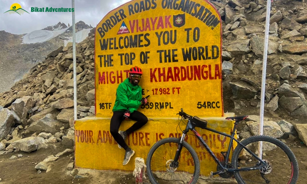 Manali-Leh-Khardung La Cycling Expedition: A Photo Story