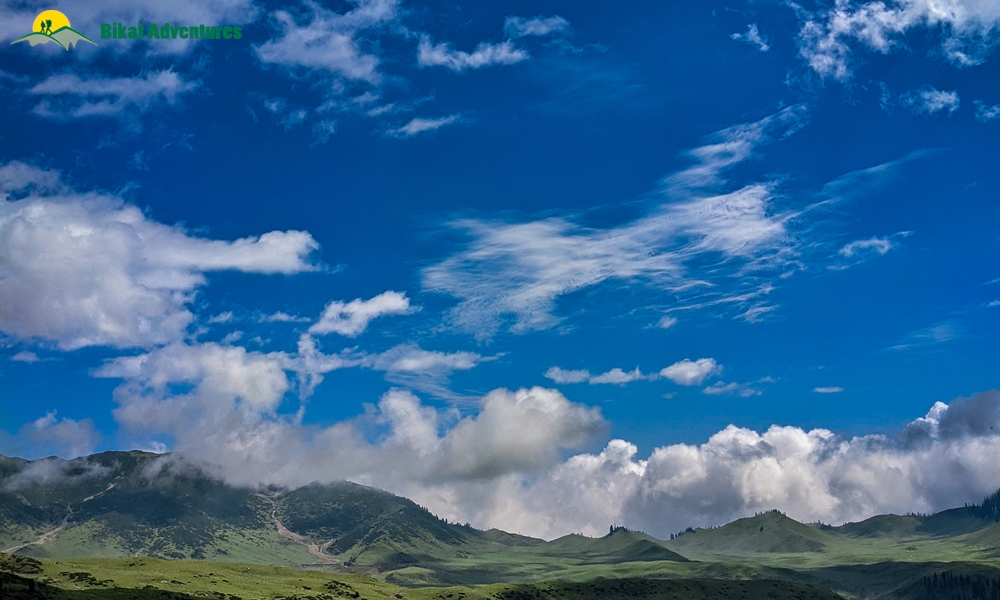 Highlights of Tosa Maidan and Greater Lakes Trek