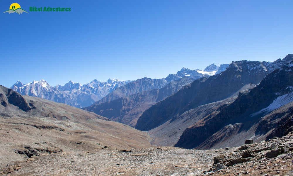 Difference Between Expeditions, High Altitude Treks and Hikes