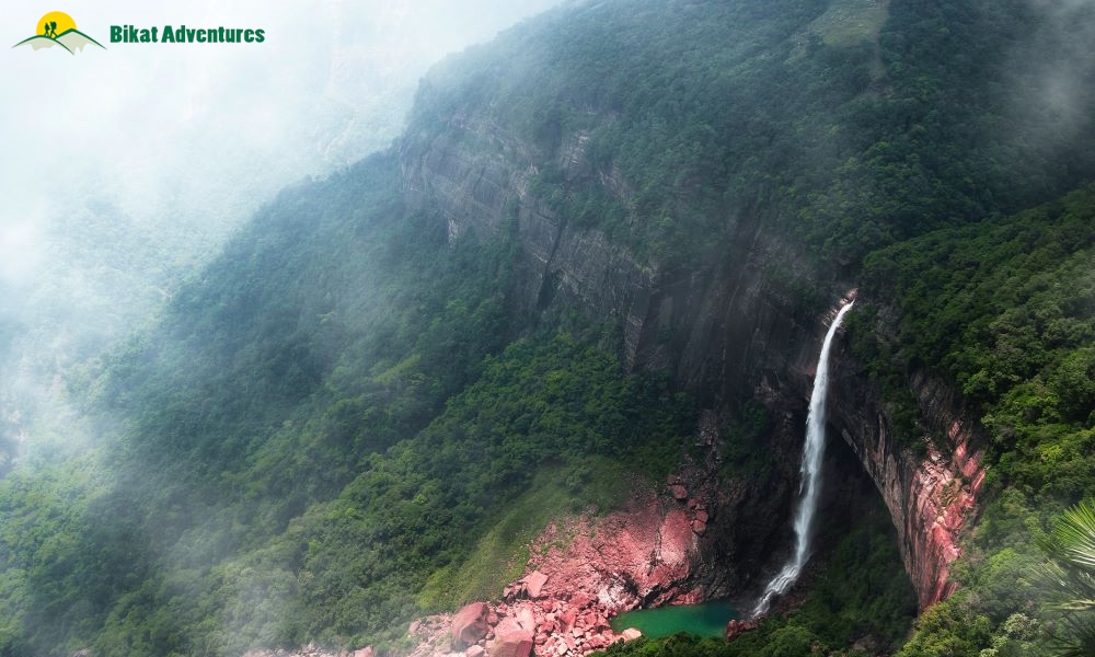 Meghalaya Nohkalikai falls Picture Bikat