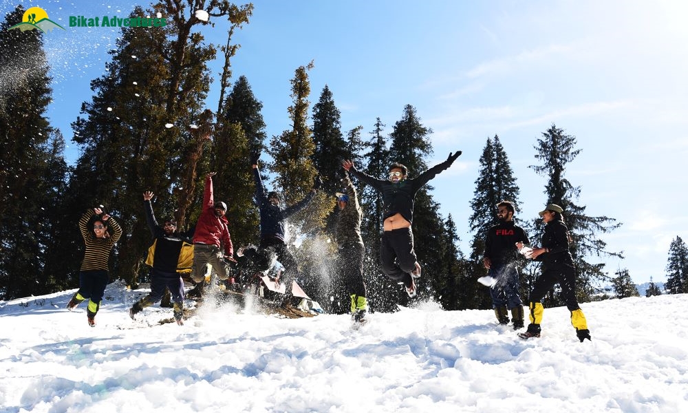 Brahmatal versus Kedarkantha: Which is a better winter adventure ?