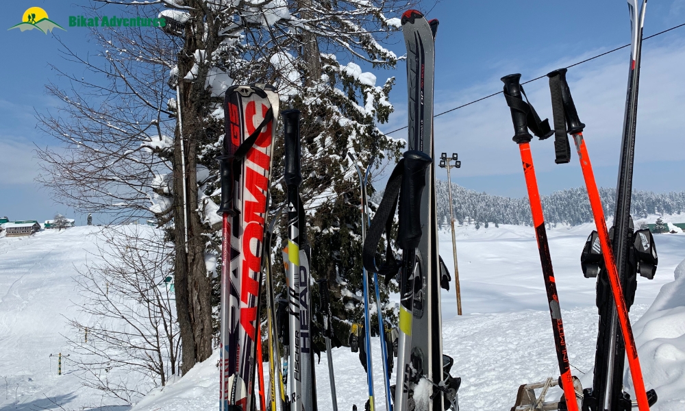 Skiing Courses: Who Are They Meant For?