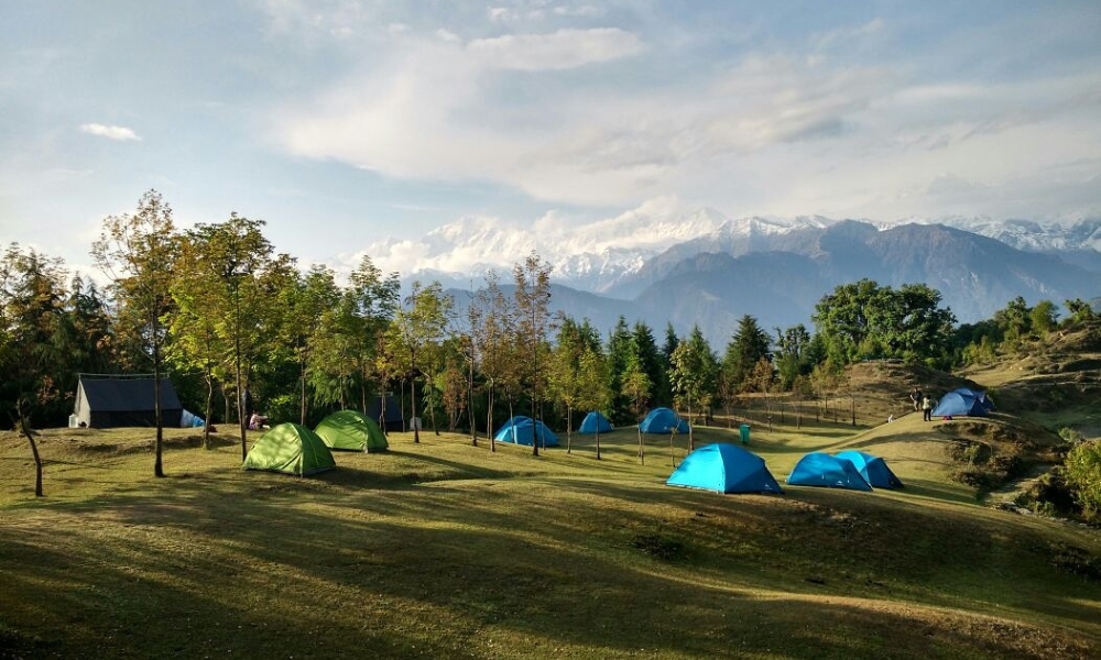 Comprehensive Guide To Deoriatal Chandrashila Trek