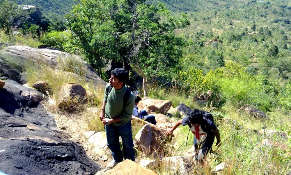 A DIY Guide To Makalidurga Trek