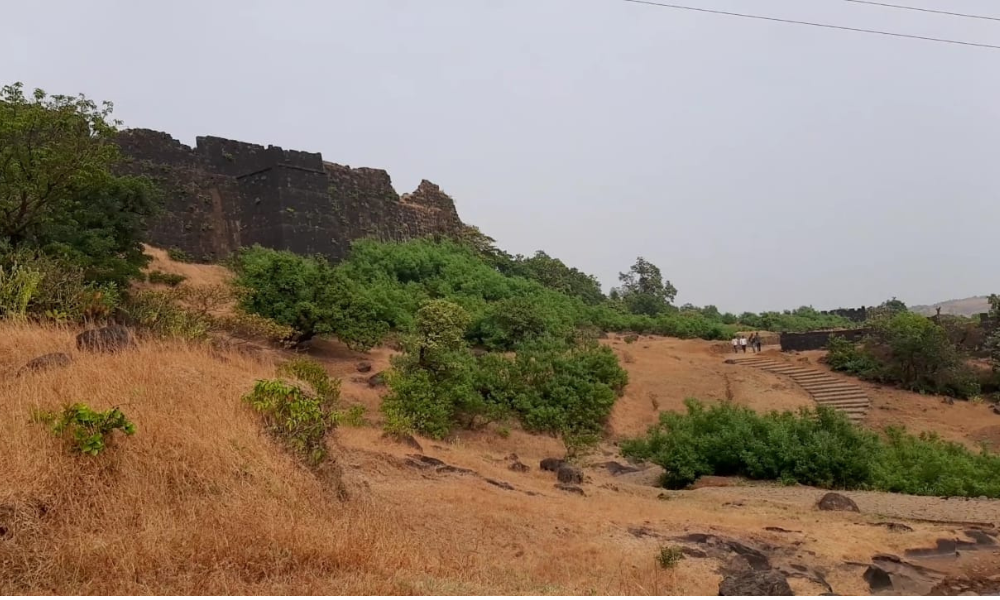 A DIY Guide to Rajgad Fort Trek