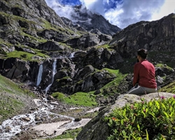 manali to hampta pass trek distance