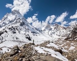 rupin pass trek from dehradun