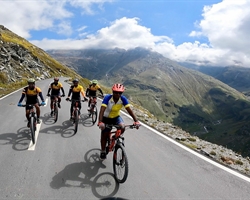 tawang bike trip package