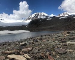 Yunam Peak Trek