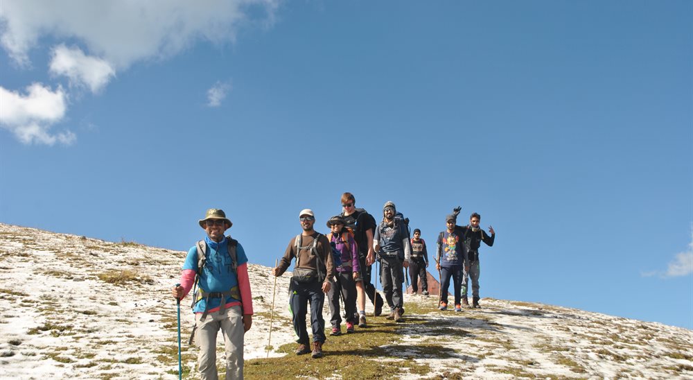 roopkund trek in december