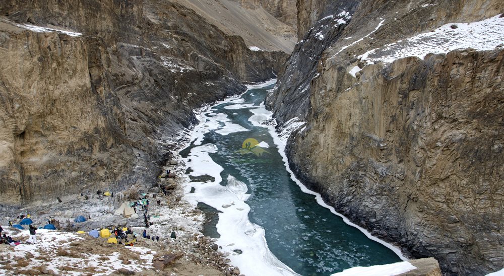 chadar trek bikat