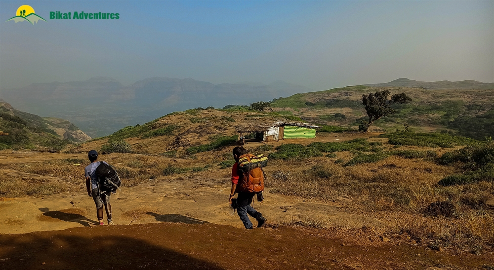 harishchandragad trek temple