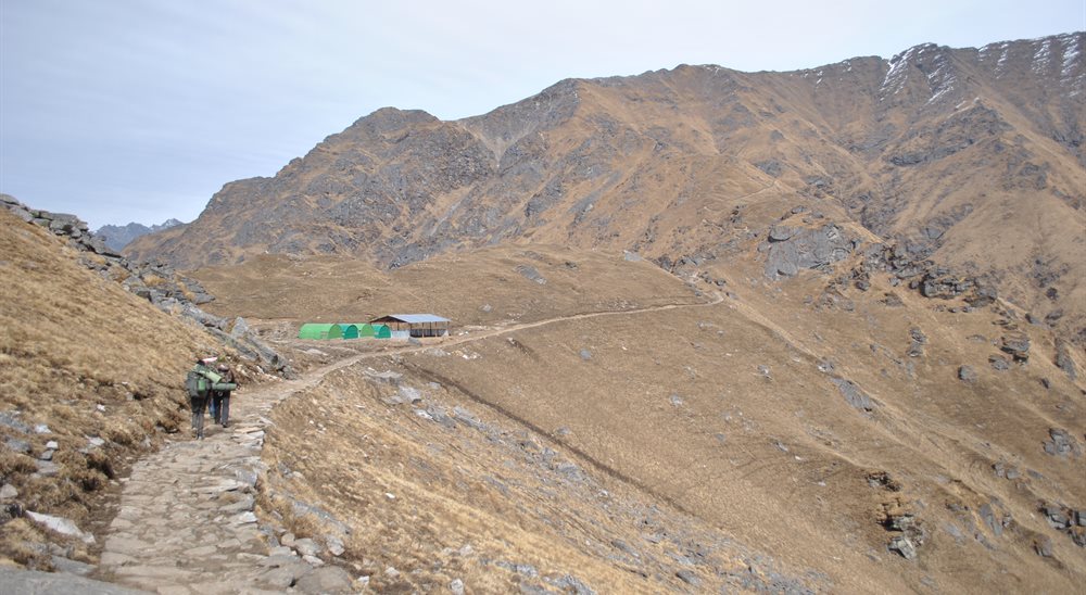 homkund trek