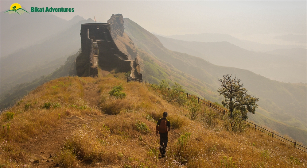 rajgad trek camping