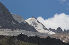 kanamo-peak-trek