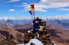 kanamo-peak-trek