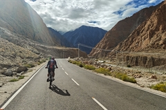 umling-la-pass-cycling