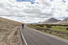 umling-la-pass-cycling