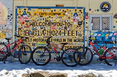 umling-la-pass-cycling